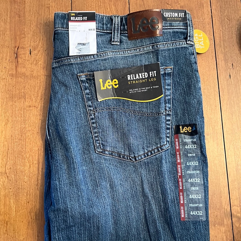 New 44x32 Men’s Jean